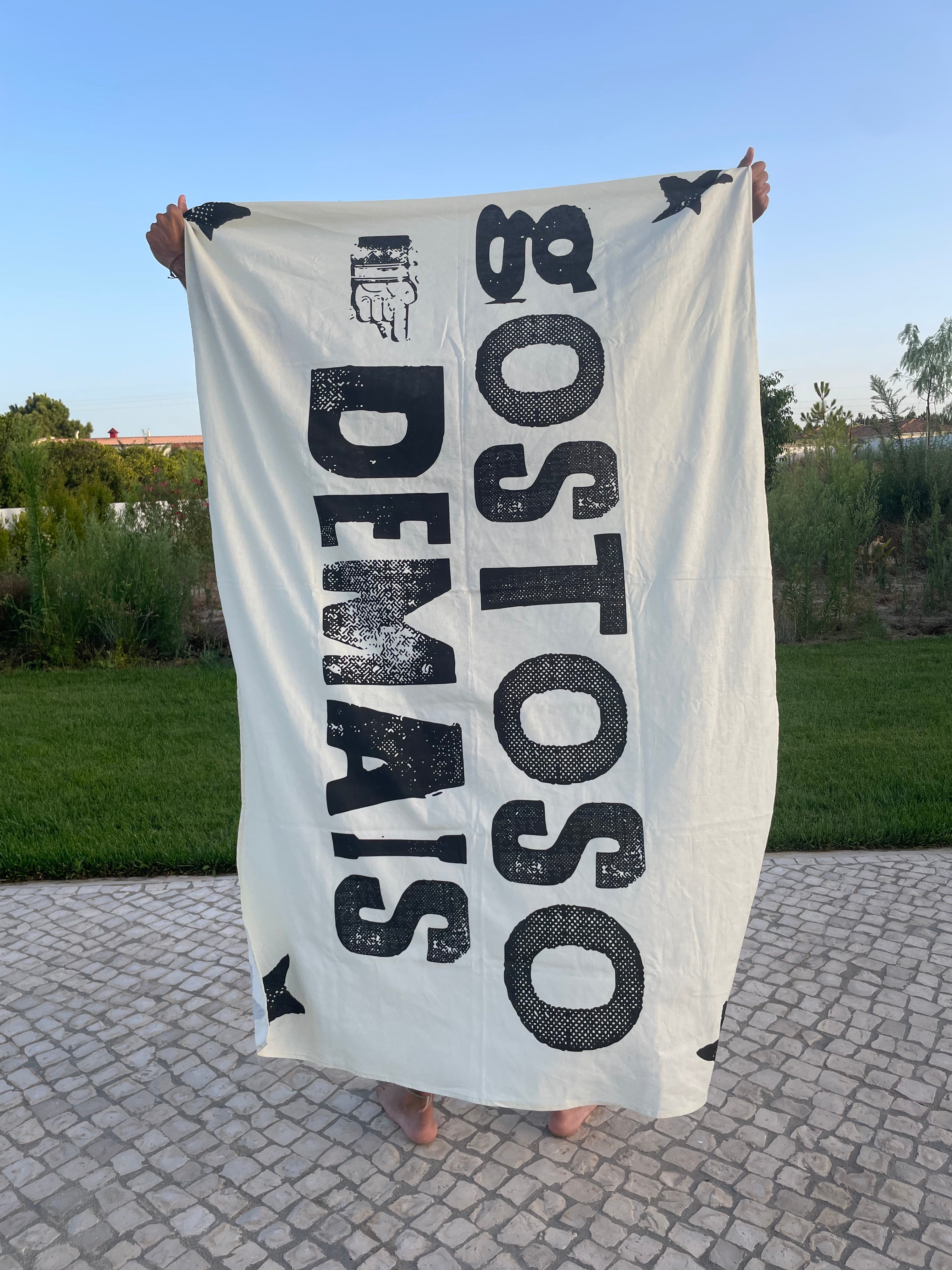 GOSTOSO DEMAIS BEACH TOWEL