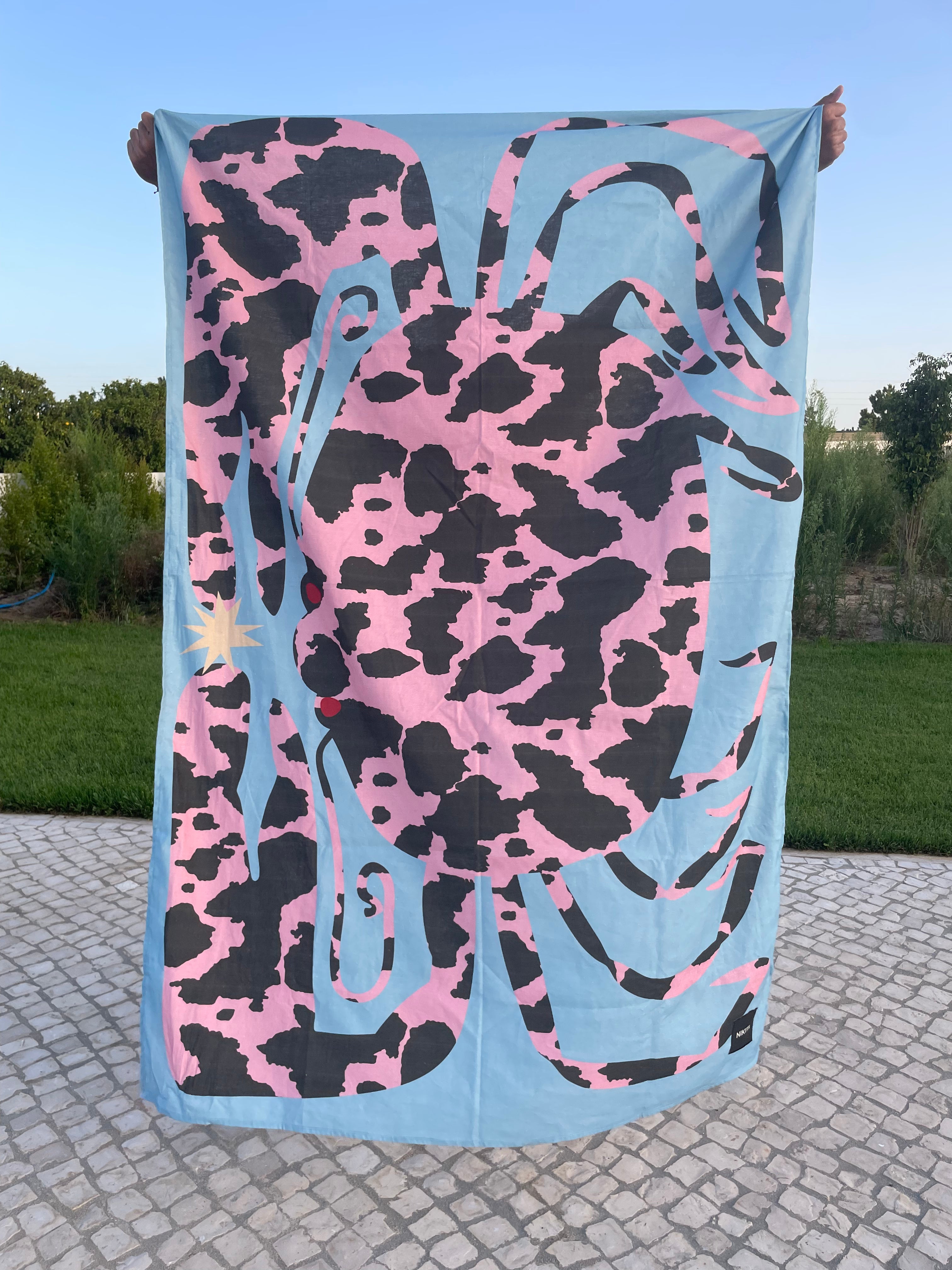 PINK CRAB BEACH TOWEL