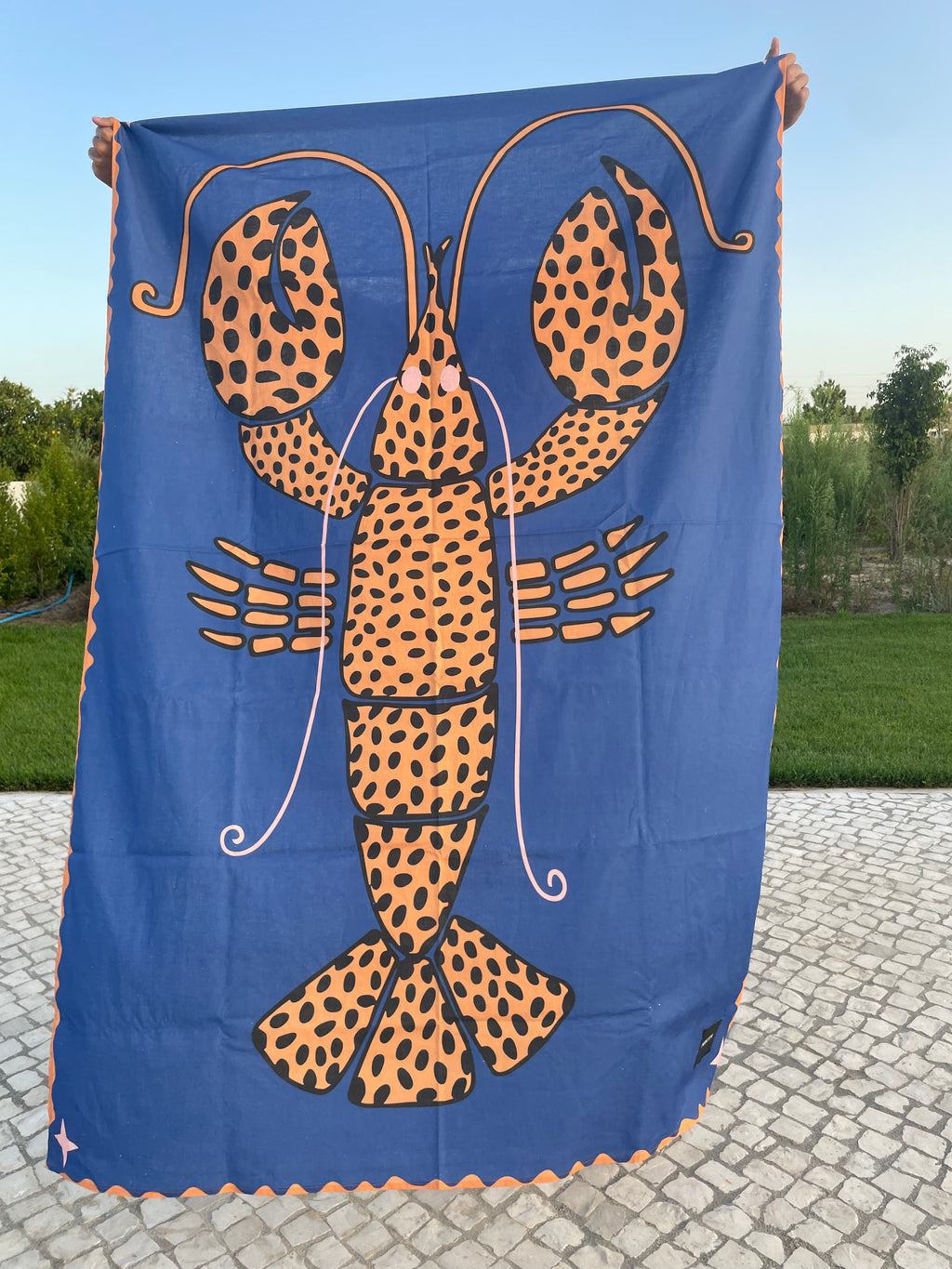 BLUE LOBSTER BEACH TOWEL