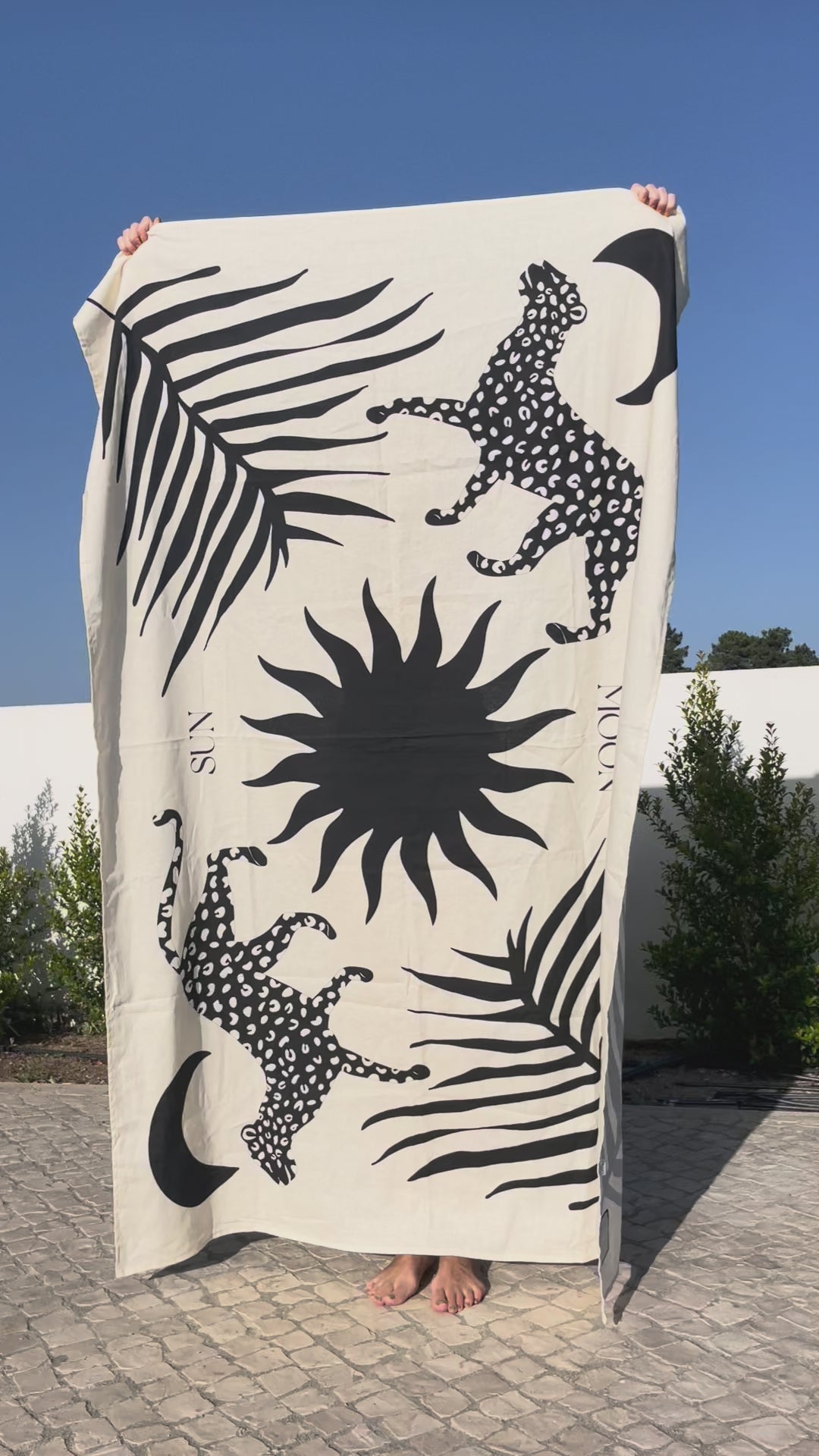 LEOPARD BEACH TOWEL